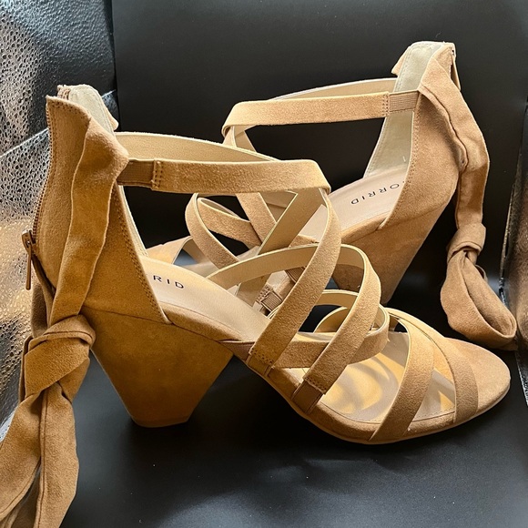 Torrid Brown Laceup Sandal - Picture 6 of 6